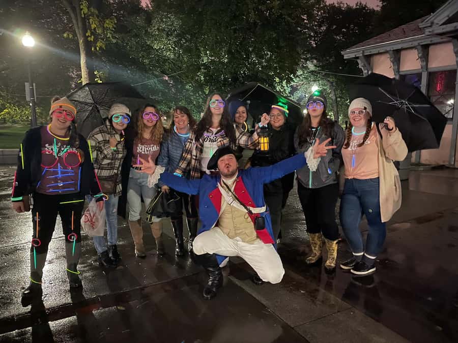 Las Vegas: Gangsters, Glitz, and Gore Ghost Tour - Harrah’s and the darker side of gambling