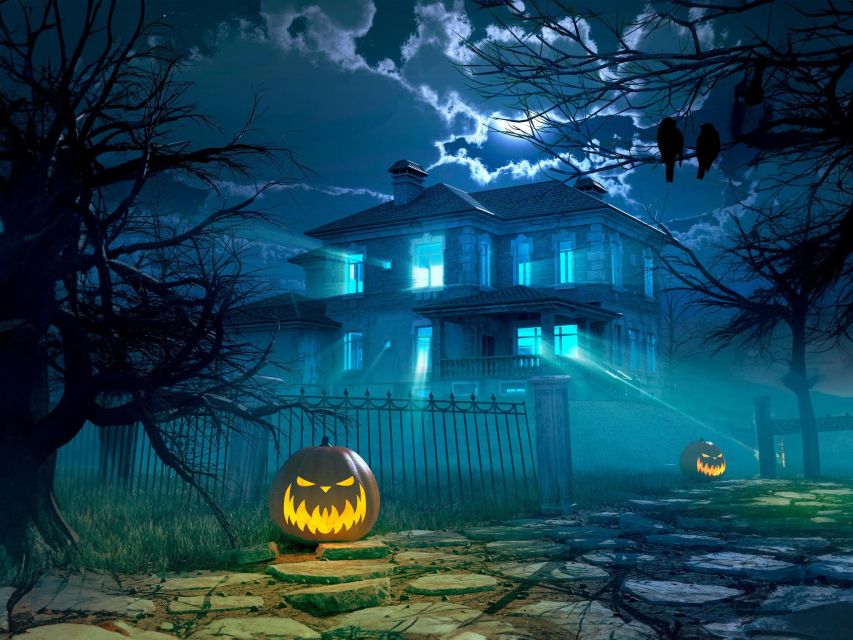 Las Vegas: Haunted House Wedding Ceremony + Photography - Getting to 1641 Sunset Road