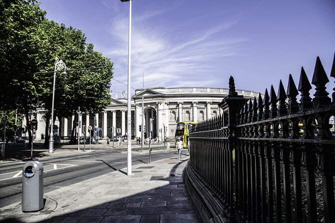 Legends, Ghosts and Ghouls Walking Tour Dublin - How much walking and city interruption to expect