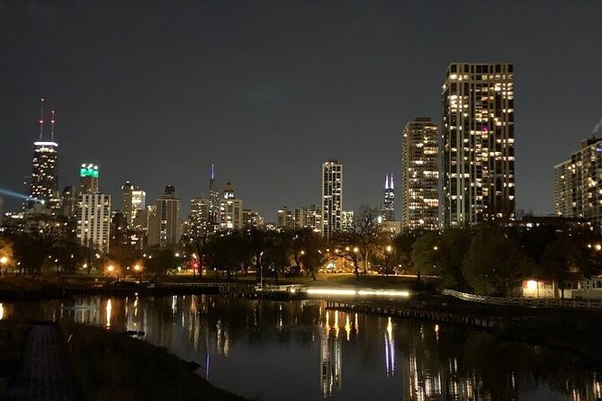 Lincoln Park Hauntings Ghost Investigation Tour - Why Lincoln Park gets spooky after sunset