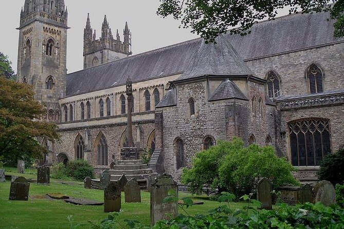 Llandaff's Ghosts: A Self-Guided Audio Tour - The old graveyard and its uneasy appeal