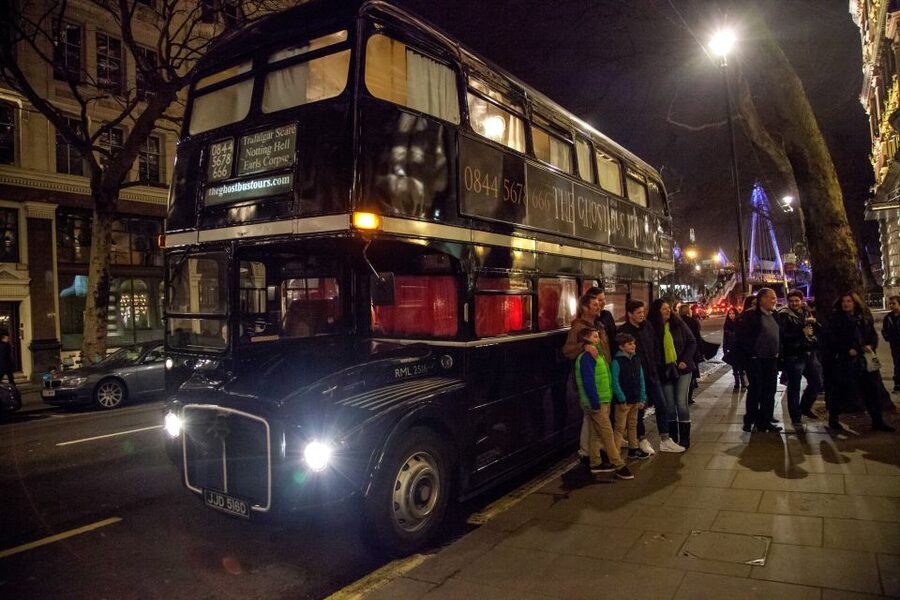 London: Comedy Horror Ghost Tour on a Bus - Who will enjoy this unusual London ride?
