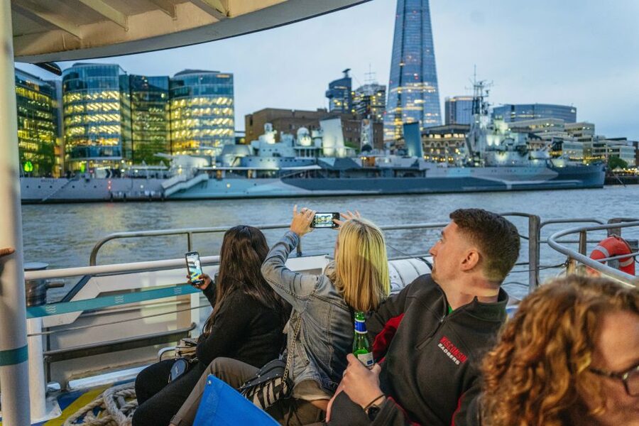 London: Ghost Walk and River Thames Boat Ride - St James’s Palace and the royal quarter
