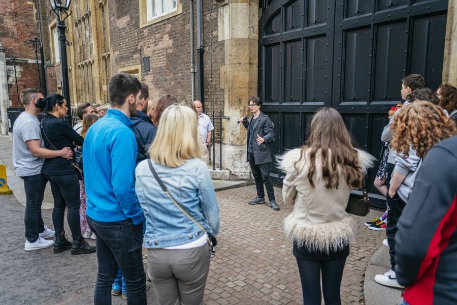 London: Ghost Walk and River Thames Boat Ride - The Houses of Parliament and London Eye