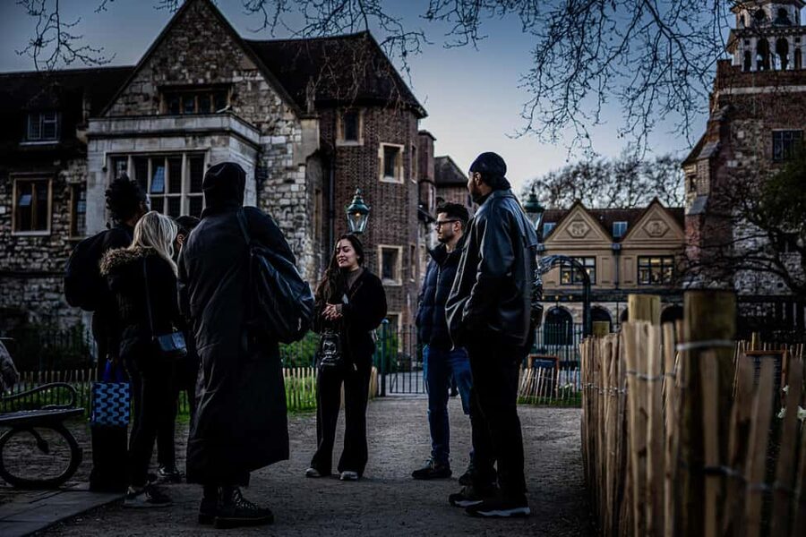 London: Ghosts, Legends & Mysteries Night Walking Tour - Cock Lane and the strange side of London folklore