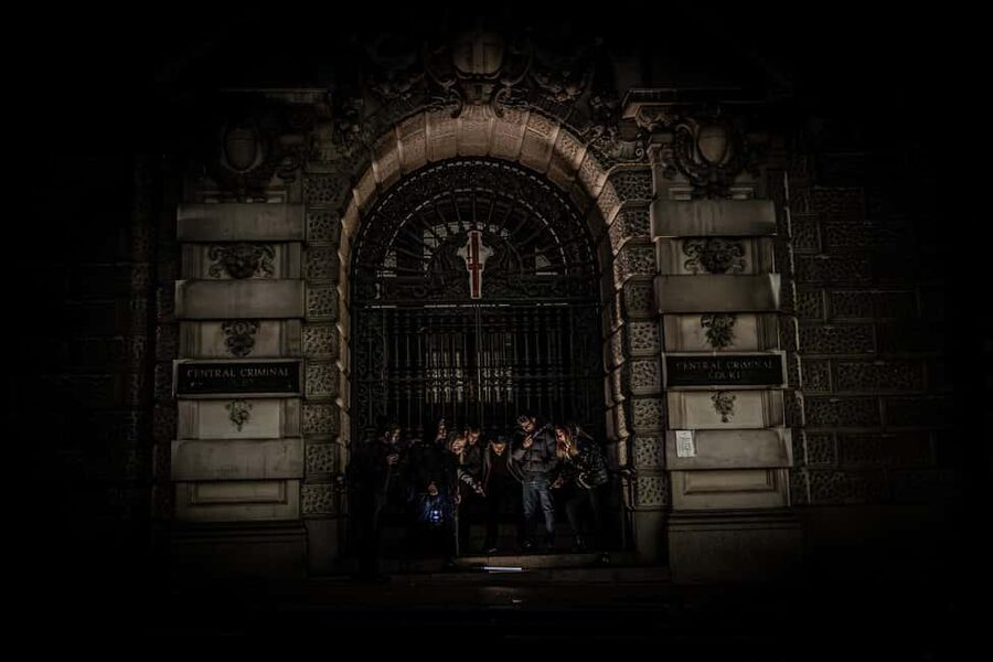 London: Haunted Ghost Night Walking Tour - Smithfield Market and St Bartholomew’s Hospital