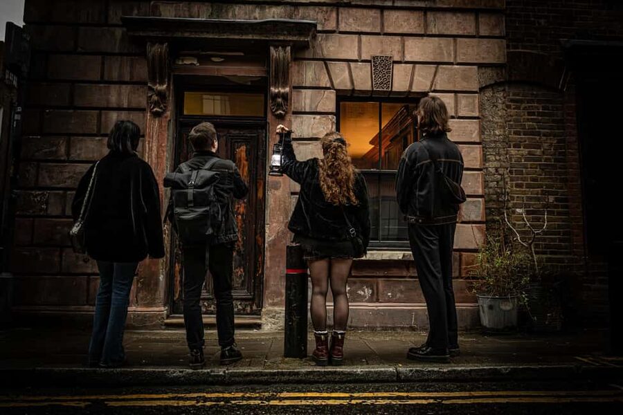 London: Interactive Jack the Ripper Night Walking Tour - Mitre Square provides the final setting