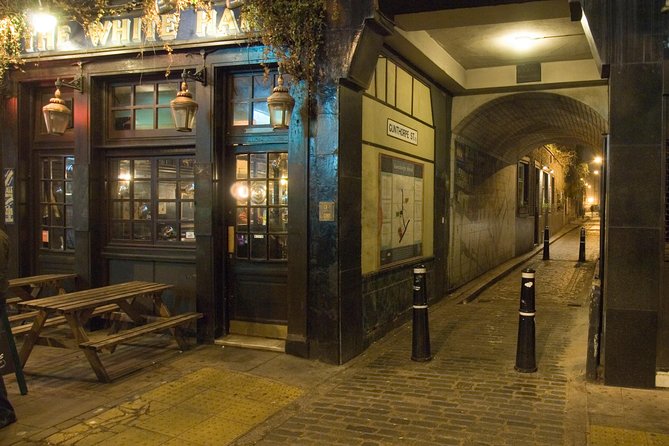 London Jack The Ripper Guided Walking Tour - The guides make or break the evening