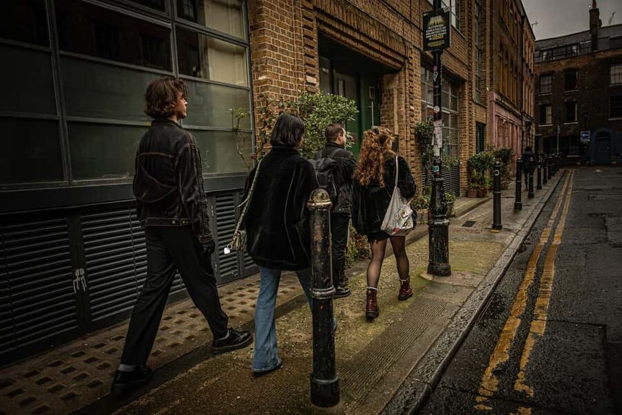 London: Jack the Ripper Night Walking Tour in Whitechapel - Puma Court and the case in sequence