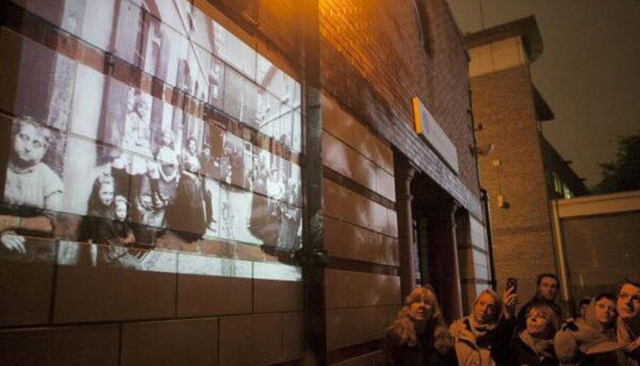 London: Jack the Ripper Tour with Immersive Ripper Vision - How the guide shapes the experience