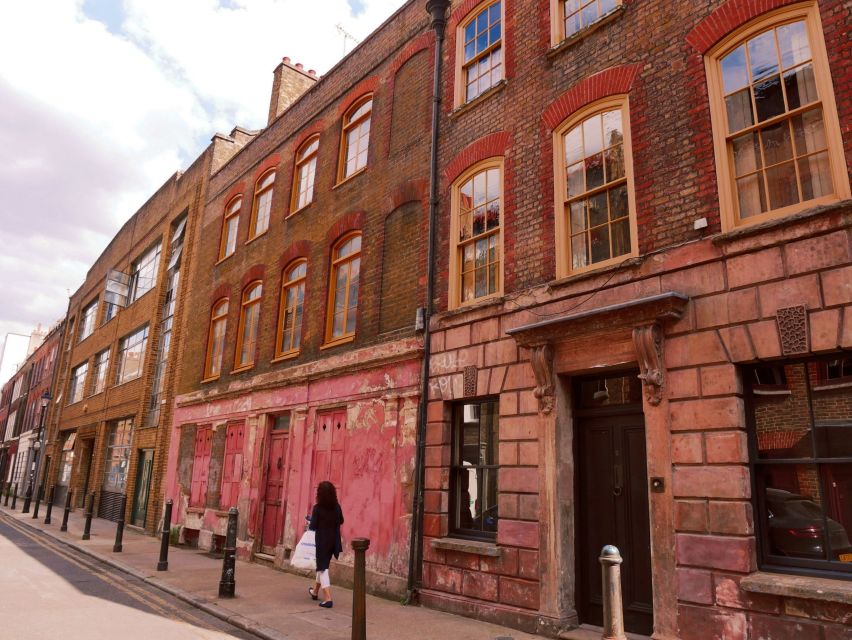 London: Jack The Ripper Tour with Ripper-ologist - A live soundtrack for a busy London evening