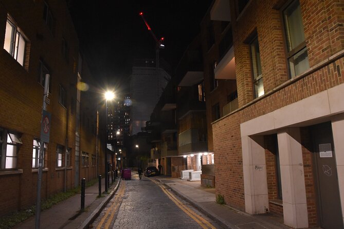 London Private Jack The Ripper Tour - Starting near Whitechapel Station and Polly Nichols