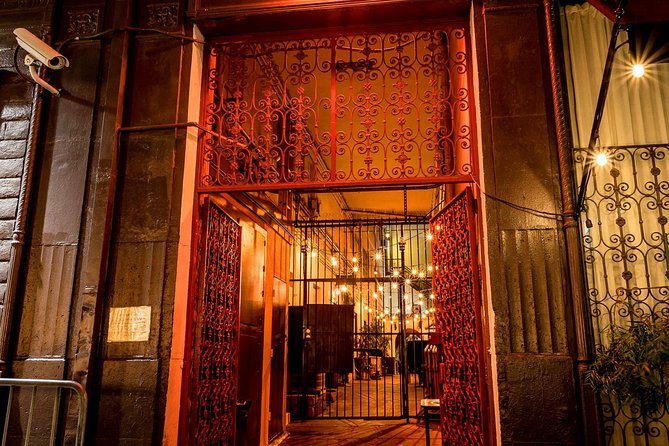 Los Angeles Ghost Tours: Terrors of Tinseltown - The Hollywood Roosevelt and celebrity spirits