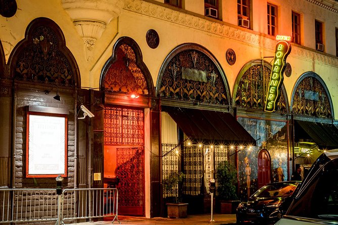 Los Angeles Ghost Tours: Terrors of Tinseltown - 6777 Hollywood Boulevard and the vacant bank story