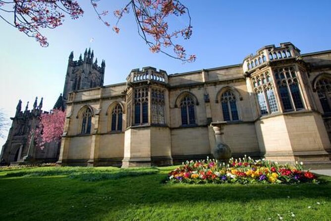 Manchester Haunt Quest: Solve the Mystery of the Pusher - A haunted route through Manchester’s old center
