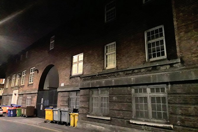 Manchester Haunt Quest: Solve the Mystery of the Pusher - Chetham’s Library, where books become clues