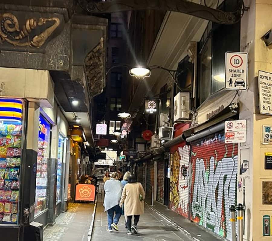 Melbourne: Spirits and Ales Haunted Pub Walking Tour - Why this Melbourne ghost walk works