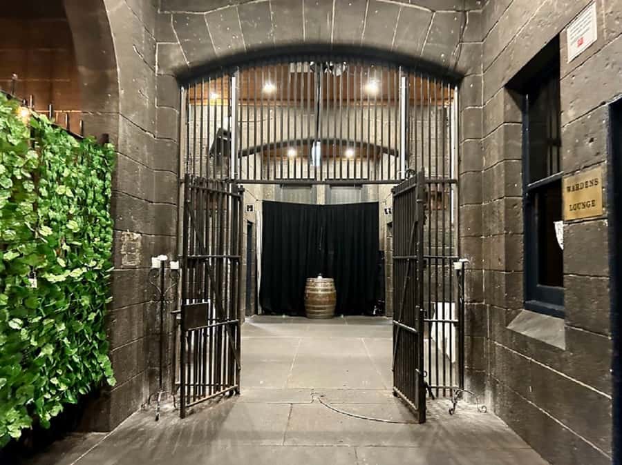 Melbourne: Spirits and Ales Haunted Pub Walking Tour - Meeting at Young & Jacksons Hotel