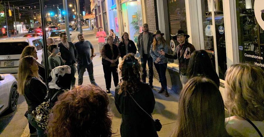 Memphis: Haunted Memphis Bus Tour - Why the Ghost Bus works well in Memphis