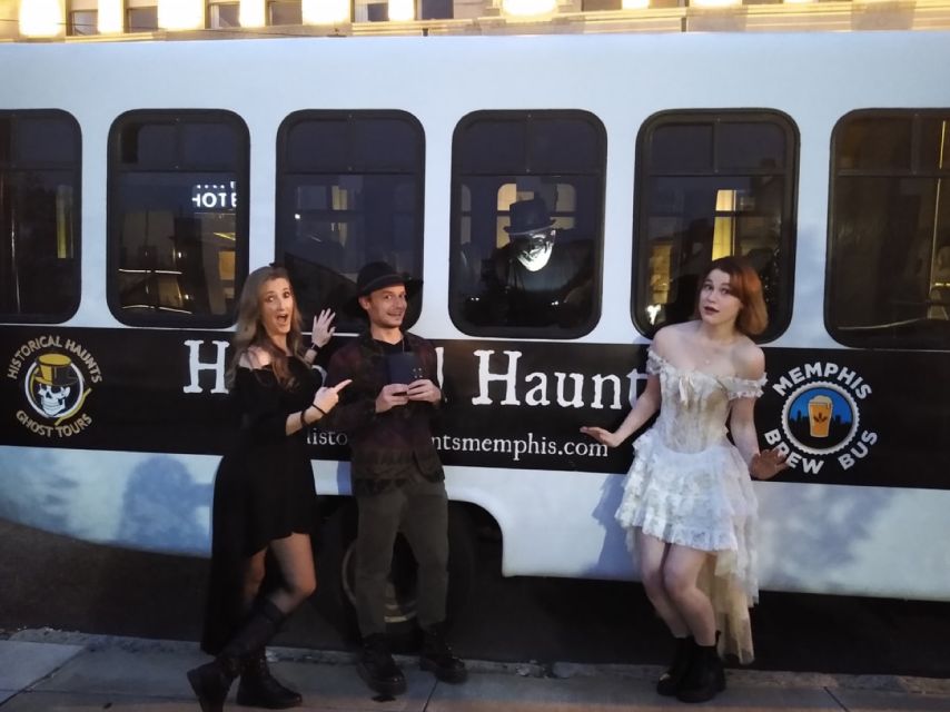 Memphis: Haunted Memphis Bus Tour - Riding through the city by Ghost Bus