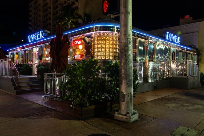 Miami Boos and Booze Haunted Pub Crawl - The guides make or break the evening