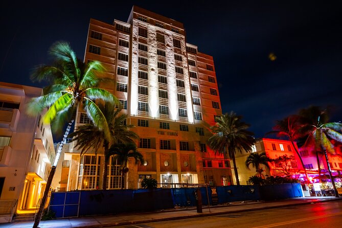 Miami Haunts of South Beach Ghost Tour - The military hotel and its seven tragic deaths