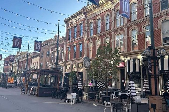 Mile High Hauntings: Guided Ghost Tour in Downtown Denver - A final story near a speakeasy