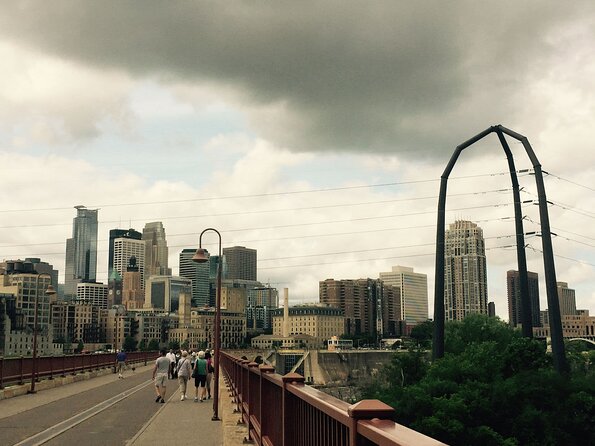 Minneapolis Ghost Bus Tour - Thirty minutes at the Foshay Tower
