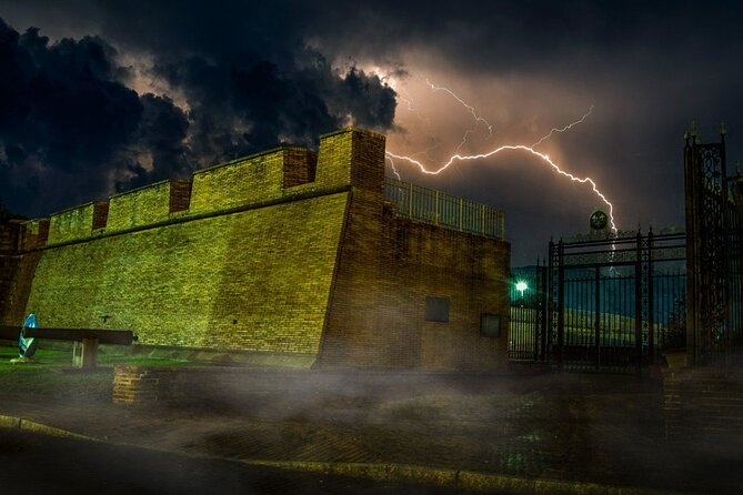 Mobile Ghost Tours: Murder, Mayhem, & Malice - The Battle House: grand hotel, long memory