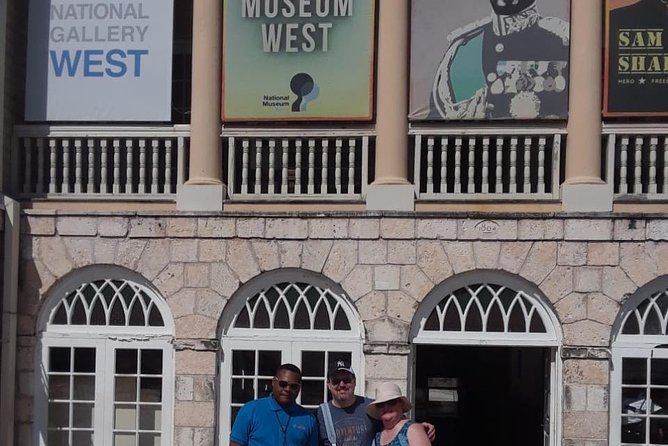 Montego Bay City tour & White Witch Of Rose Hall Haunted mansion Tour - How strong are the guides?