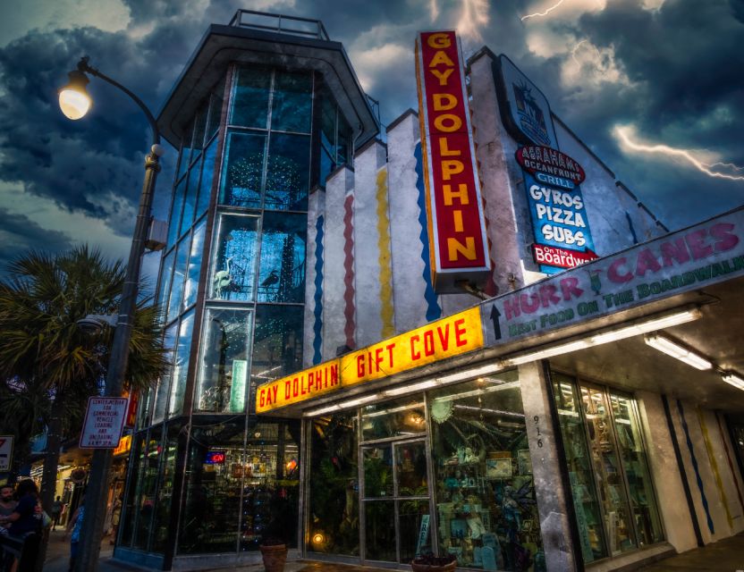 Myrtle Beach: Ghosts and Pirates Haunted City Walking Tour - What the guide adds to the experience