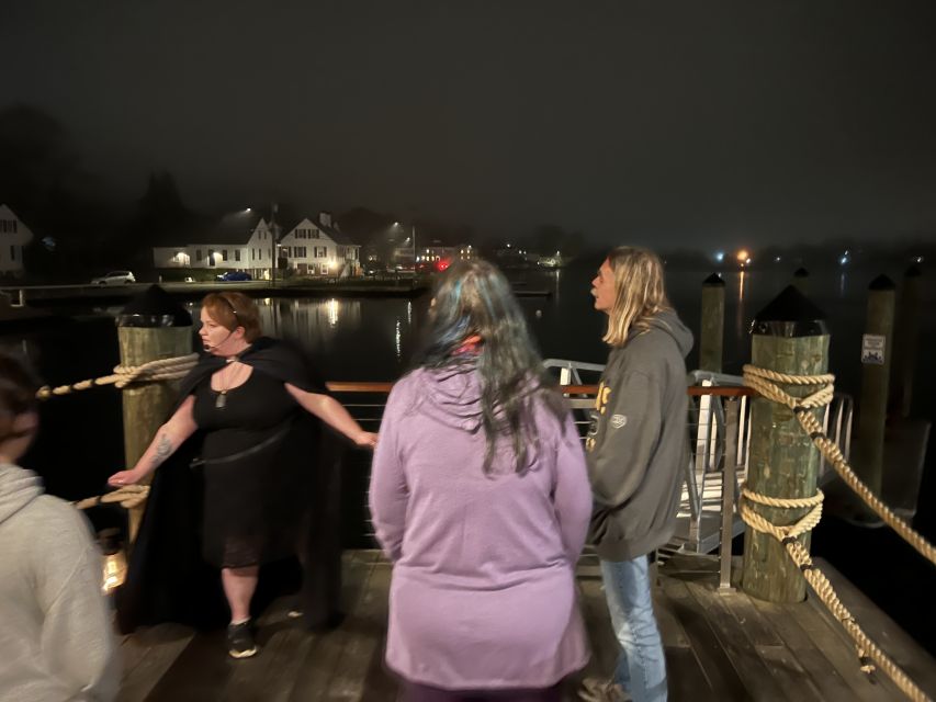 Mystic: Guided Ghost Tour of Downtown Mystic at Night - Murders, fires, and Victorian-era secrets