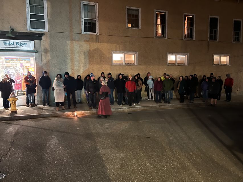 Mystic: Guided Ghost Tour of Downtown Mystic at Night - The guides make or break the evening