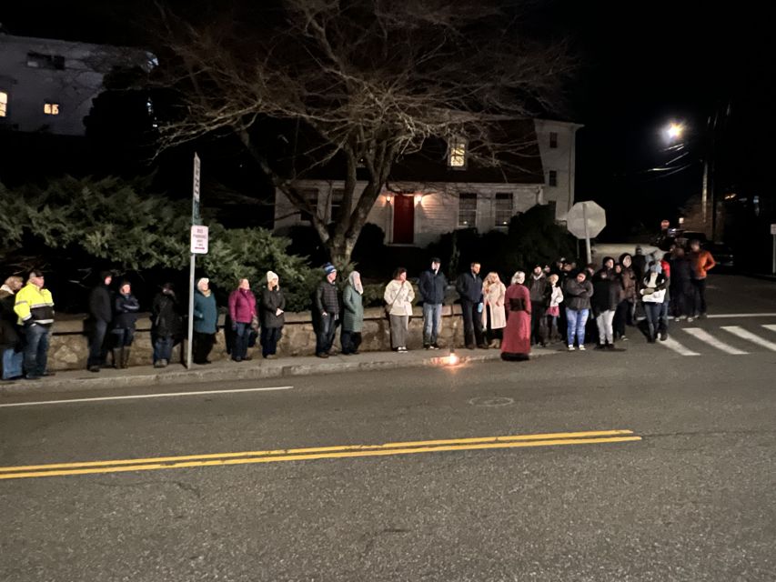 Mystic: Guided Ghost Tour of Downtown Mystic at Night - Who should book this two-hour walk?