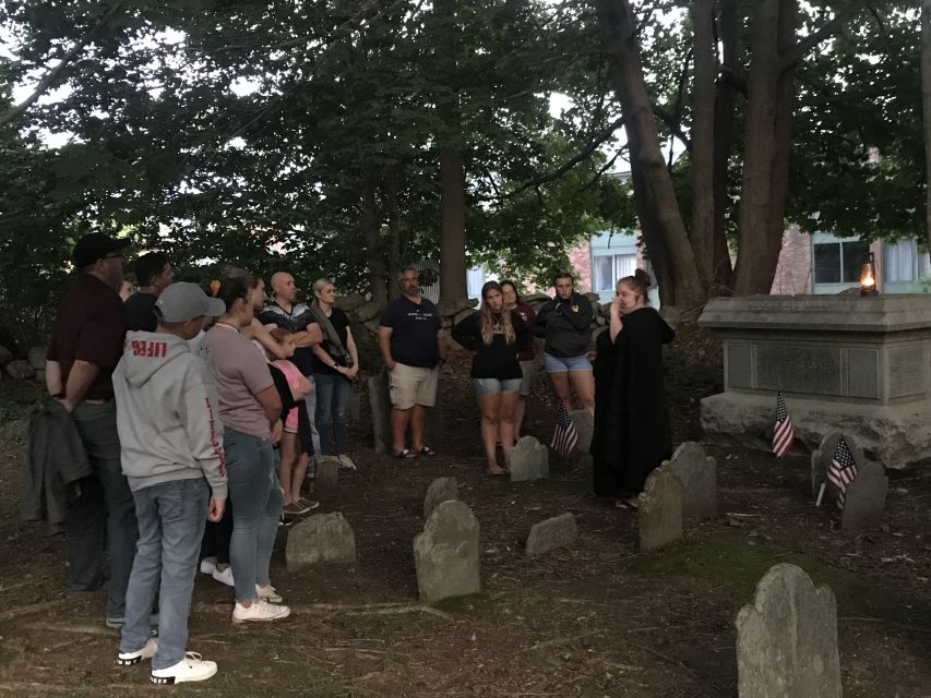 Mystic: Guided Graveyard Ghost Tour by Moonlight - Who will enjoy this Mystic ghost walk