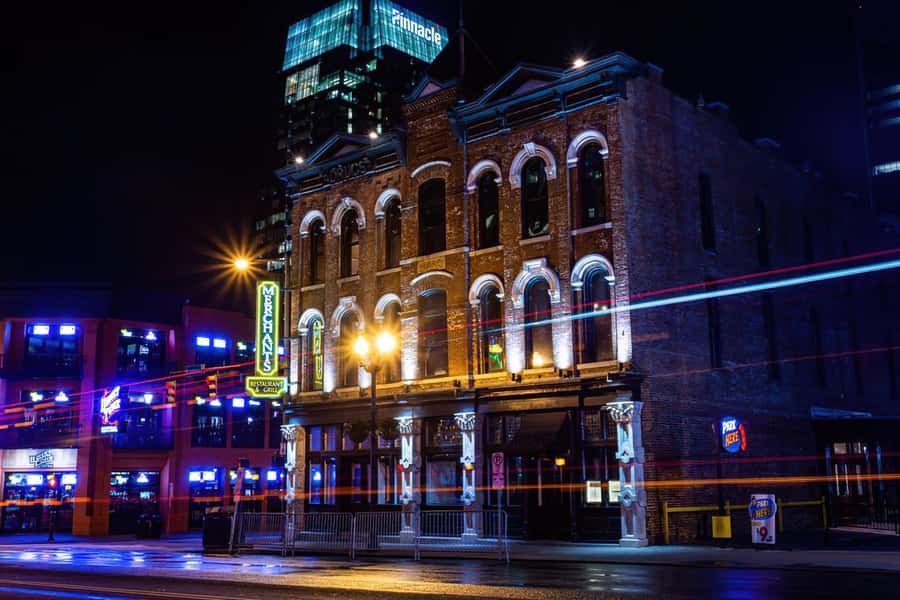 Nashville: Music City Ghosts & Hauntings Guided Walking Tour - Practical Tips for a Better Evening
