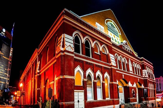 Nashville's Dark Secrets Murder & True Crime Haunted Ghost Tour - A dark walk through central Nashville