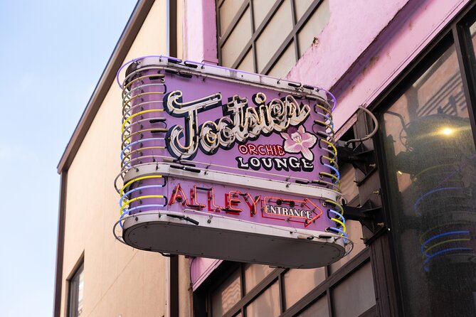 Nashville’s Famous Ghosts Self Guided Audio Walking Tour - Southern Turf Club and the early ghost stories