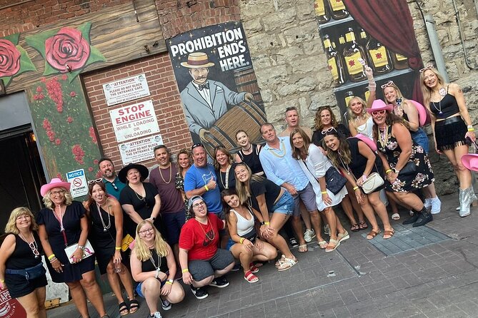 Nashville's Haunted Spirits Murder & True Crime Ghostly Pub Crawl - How the guides shape the evening