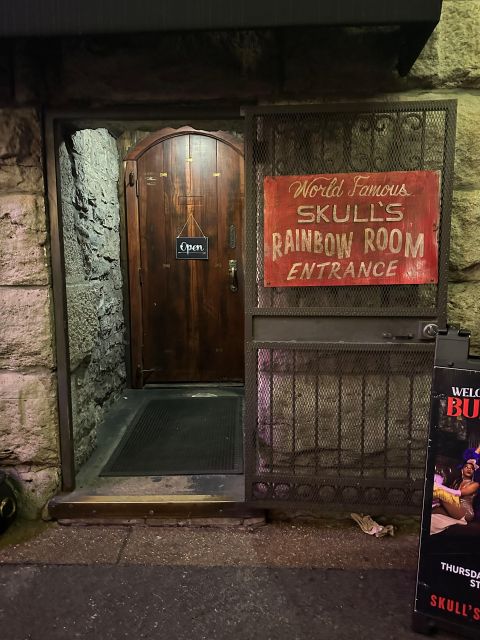 Nashville's Haunted Spirits Murder & True Crime Pub Crawl - The guides make or break the evening