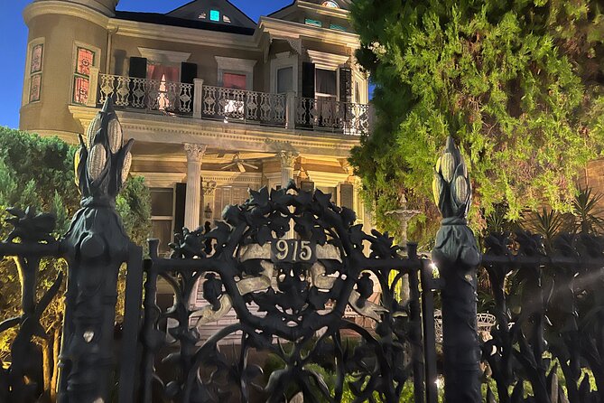 New Orleans : Best of Ghost & Voodoo Experience Walking Tour - What the $20 French Quarter walk actually offers