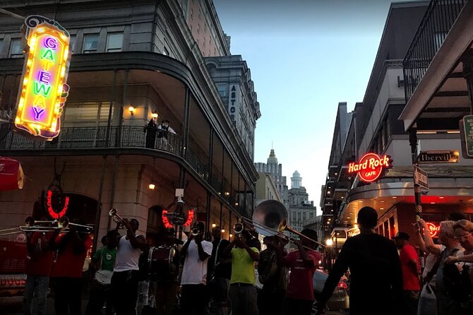 New Orleans' Finest Haunted Pub Tour - MRB Bar & Kitchen adds food and a green drink