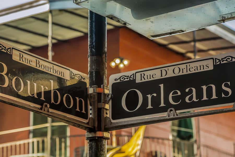New Orleans: French Quarter Ghost and Legends Walking Tour - Is the walking distance manageable?
