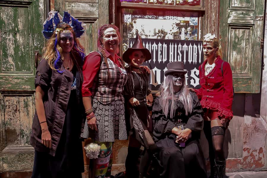 New Orleans: French Quarter Ghost and Legends Walking Tour - Meeting near Bourbon and Royal Streets