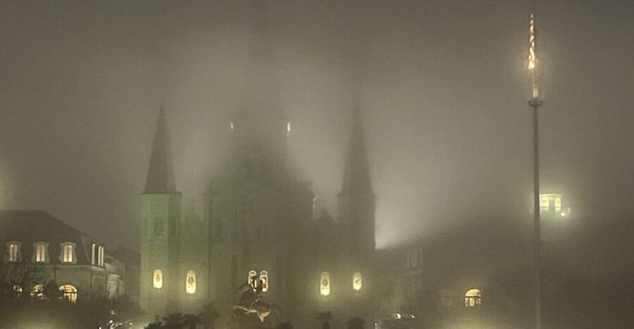 New Orleans: French Quarter Ghosts and True Crime Tour - Singing priests, accordion music, and river ghosts