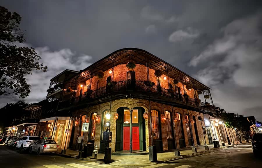 New Orleans: French Quarter Ghosts Haunted Walking Tour - The Ursuline Convent vampires