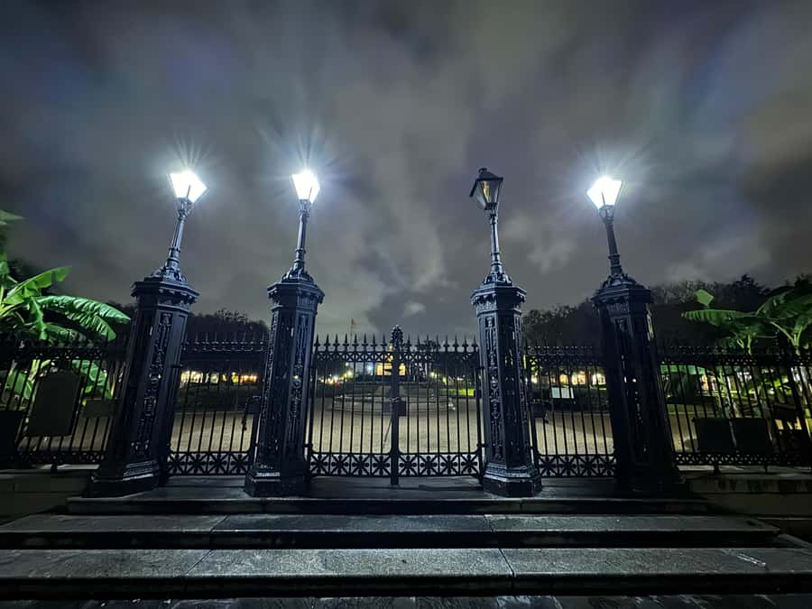 New Orleans: French Quarter Ghosts Haunted Walking Tour - A good fit for families and mixed ages
