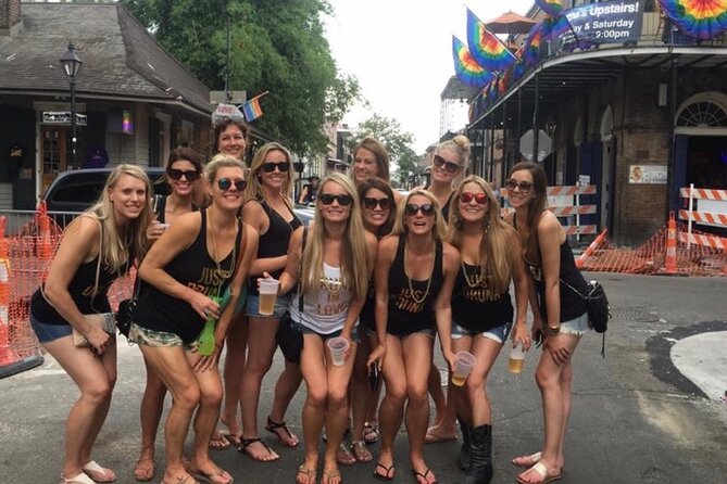 New Orleans French Quarter Haunted History Cocktail Tour - Why this $15 French Quarter walk offers good value