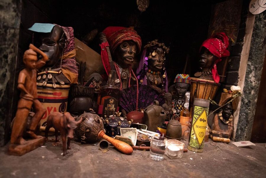 New Orleans: French Quarter, Witches, Voodoo, & Ghost Tour - Inside a real witch coven’s temple