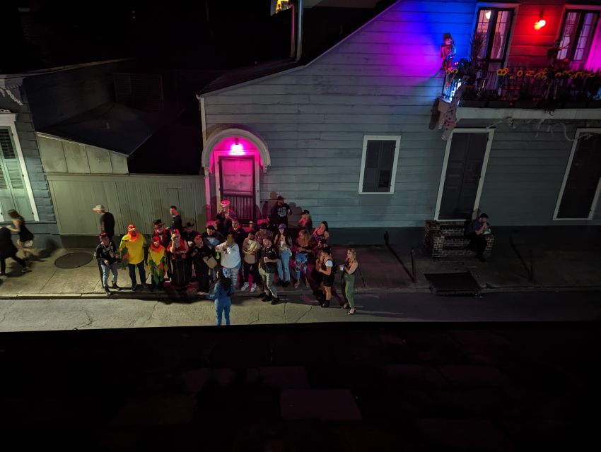 New Orleans: French Quarter, Witches, Voodoo, & Ghost Tour - How the guides affect the experience